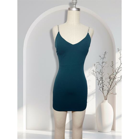 IRIS  Green Dress - Picture 1 of 2